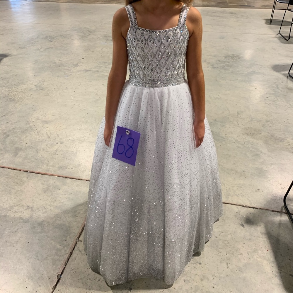 Size 8 Tiffany pageant dress
